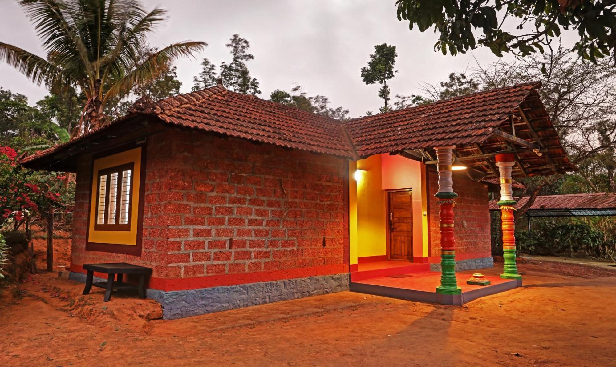 Treebo Trip Allaranda Homestay Madikeri Luaran gambar